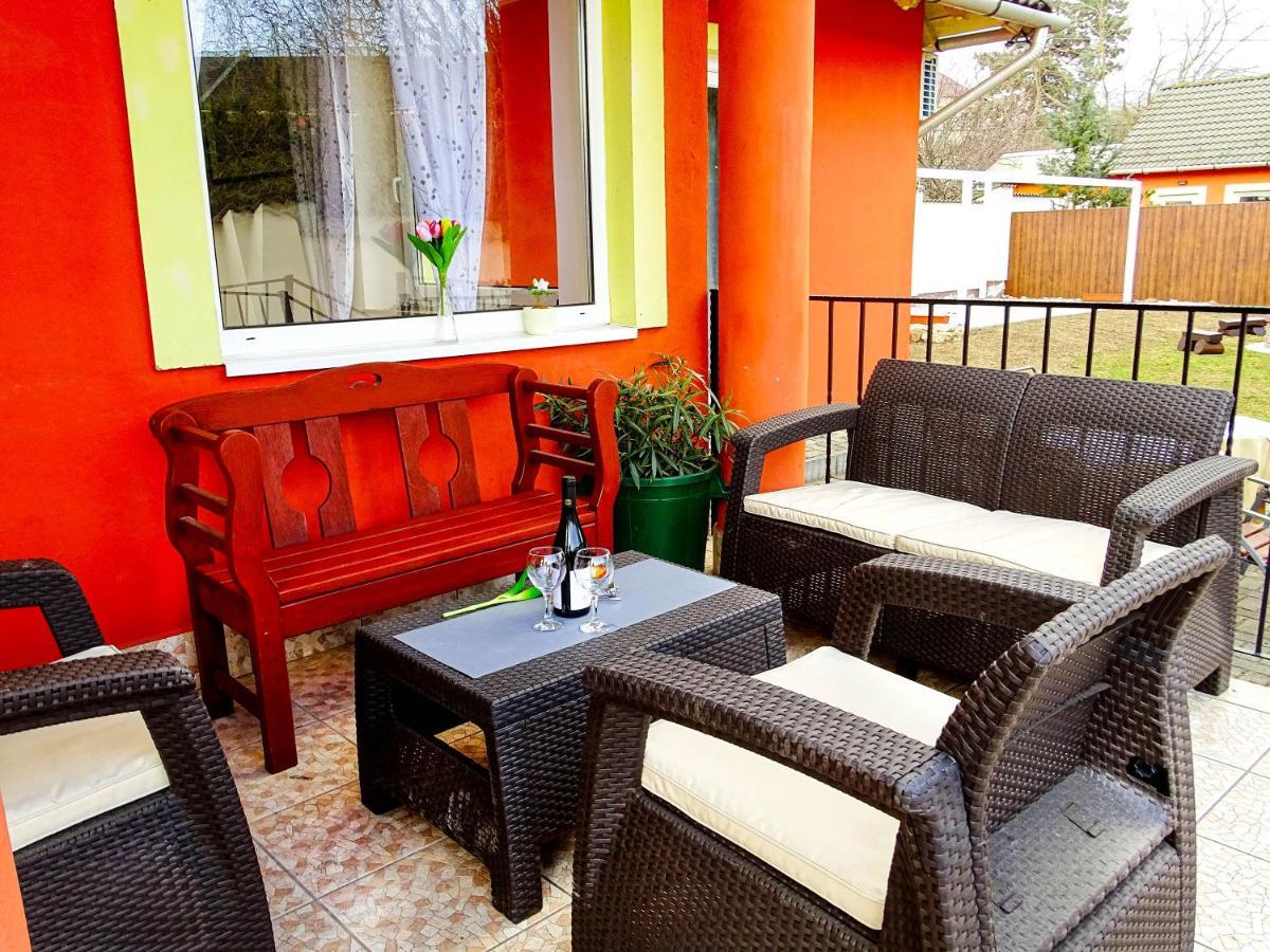 Notafa Vendeghaz Eger Hotel Exterior photo